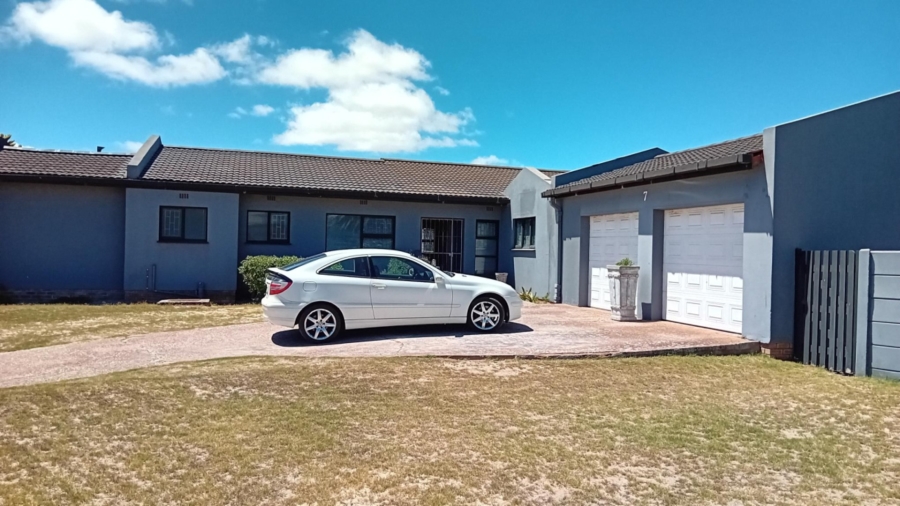4 Bedroom Property for Sale in Parkersdorp Western Cape